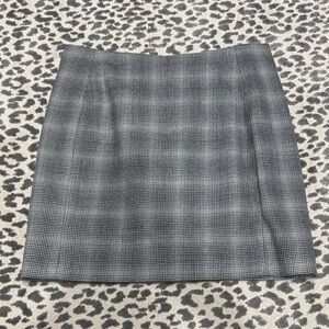 Banana Republic Gray Checkered Pencil Skirt